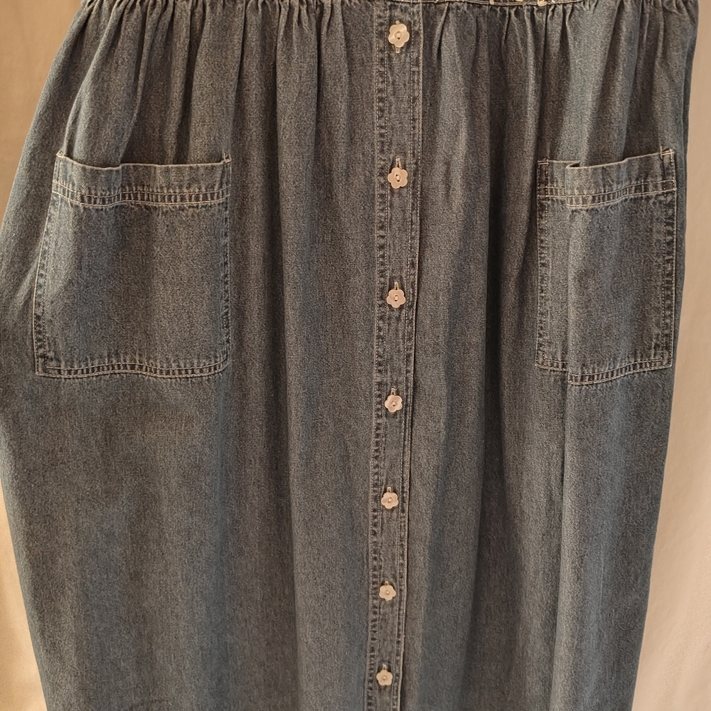 Denim Dress with White Floral Embroidery - Picture 6 of 8